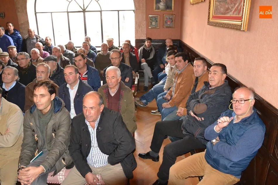 Foto 4 - Fijado tras una ardua disputa que acab&oacute; sin acuerdo un hist&oacute;rico precio de debut del ib&eacute;rico de...