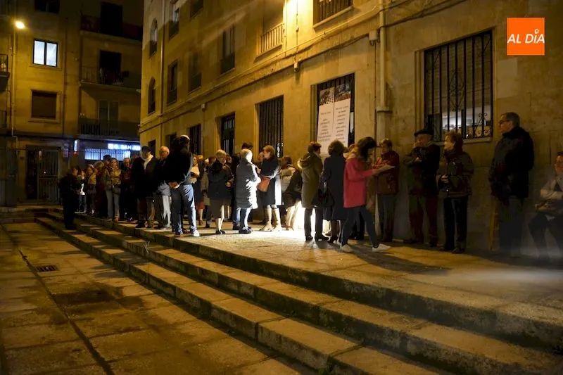 Foto 8 - Manos Unidas Salamanca presenta el Adviento bajo la obra &lsquo;Sombras y Luces&rsquo;