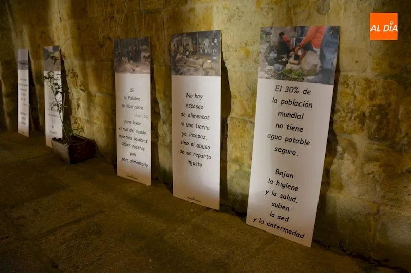 Foto 3 - Manos Unidas Salamanca presenta el Adviento bajo la obra &lsquo;Sombras y Luces&rsquo;