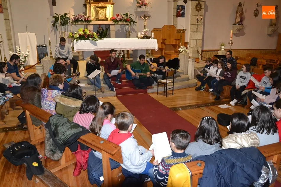 Foto 9 - El nuevo Coro Diocesano realiza su primer ensayo conjunto con m&aacute;s de 30 participantes  