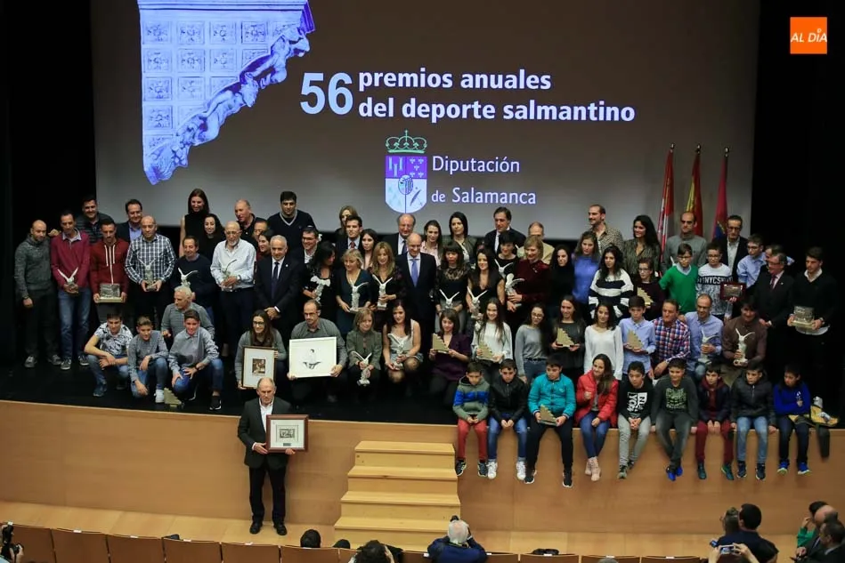 Foto 10 - Los Premios Anuales de la Diputaci&oacute;n reconocen los &eacute;xitos del CB Perfumer&iacute;as Avenida