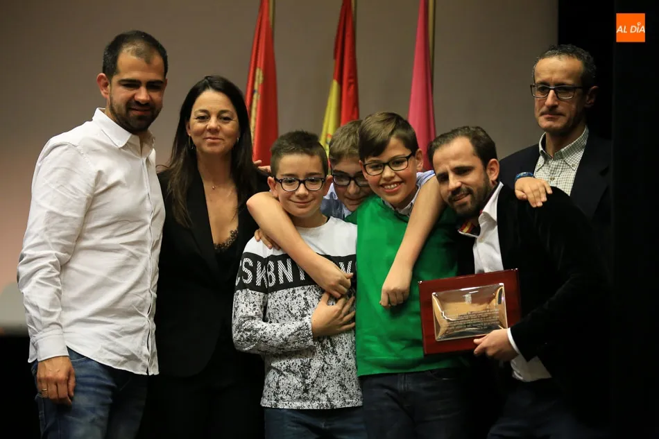 Foto 4 - Los Premios Anuales de la Diputaci&oacute;n reconocen los &eacute;xitos del CB Perfumer&iacute;as Avenida
