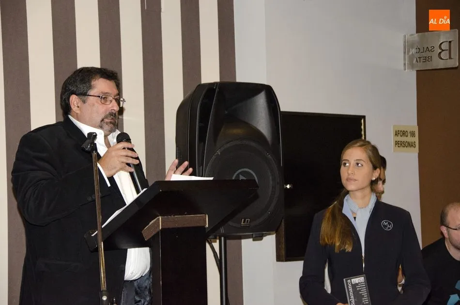 Foto 4 - Instituciones y empresas arropan a SALAMANCA AL D&Iacute;A en la gala por su tercer aniversario  