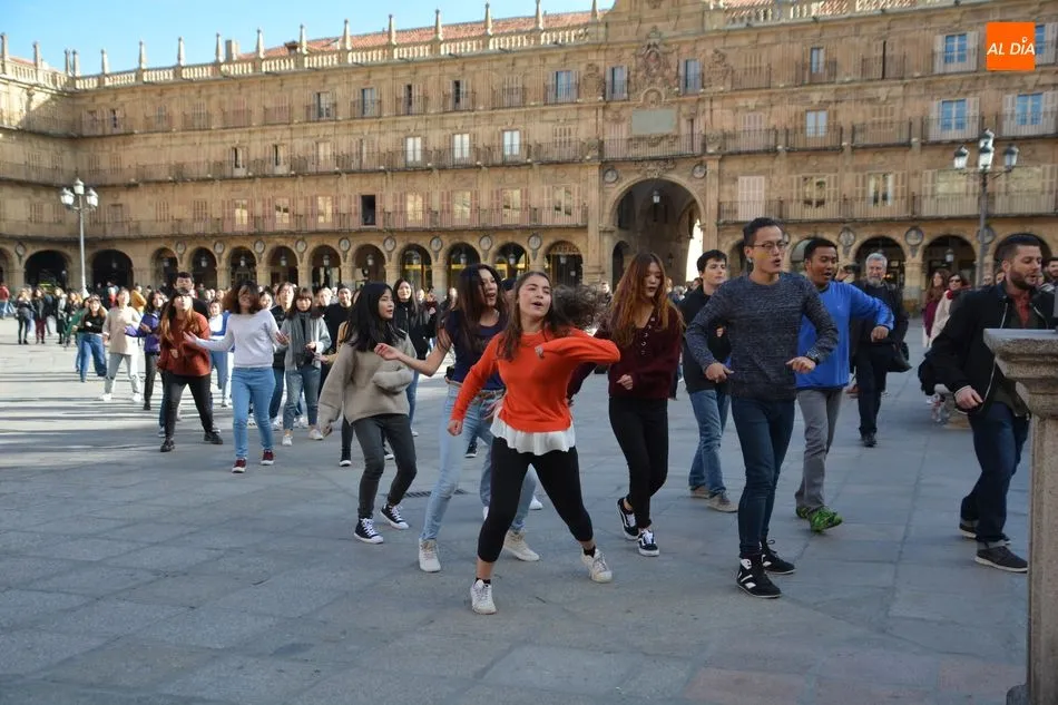 Foto 5 - Cerca de un centenar de personas protagonizar&aacute;n un &lsquo;lipdub&rsquo; en la Plaza Mayor y el Patio de...