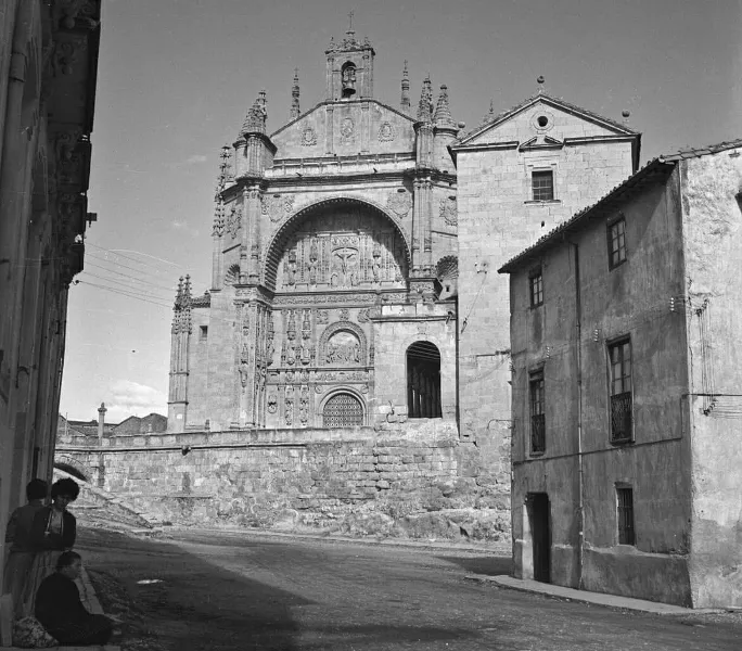 Foto 2 - La calle San Buenaventura, al pie de San Esteban