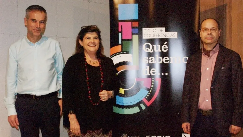 Juan Arellano (IRNASA), Ana Martínez Gil y Manuel Sánchez Malmierca (INCYL). Foto Dicyt