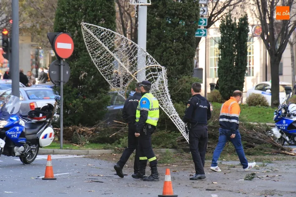 Foto 6 - Los dos conductores causantes de la colisi&oacute;n en la Plaza de Espa&ntilde;a niegan que hubiera pique entre ...