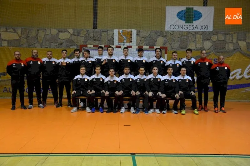 Foto 9 - El Balonmano Ciudad de Salamanca presume de cantera
