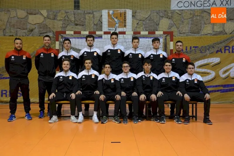 Foto 7 - El Balonmano Ciudad de Salamanca presume de cantera