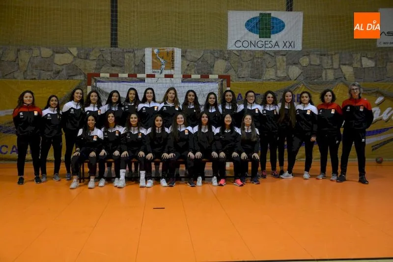 Foto 6 - El Balonmano Ciudad de Salamanca presume de cantera