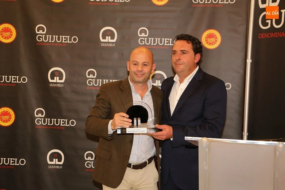 Foto 7 - La DO Jam&oacute;n de Guijuelo homenajea a Jacinto Bl&aacute;zquez y a la Estaci&oacute;n Tecnol&oacute;gica de la Carne