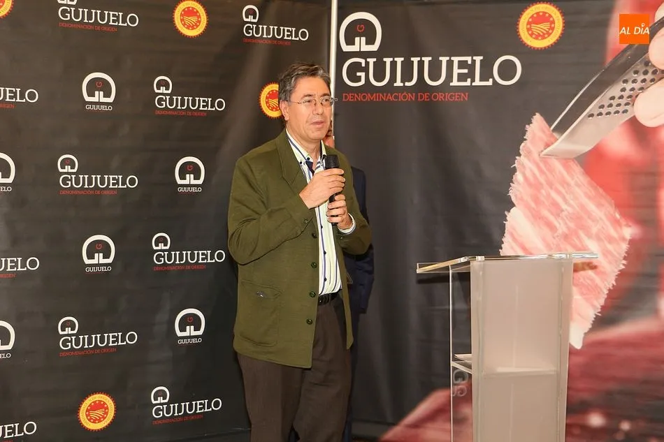 Foto 3 - La DO Jam&oacute;n de Guijuelo homenajea a Jacinto Bl&aacute;zquez y a la Estaci&oacute;n Tecnol&oacute;gica de la Carne