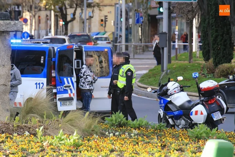 Foto 9 - Los dos conductores causantes de la colisi&oacute;n en la Plaza de Espa&ntilde;a niegan que hubiera pique entre ...