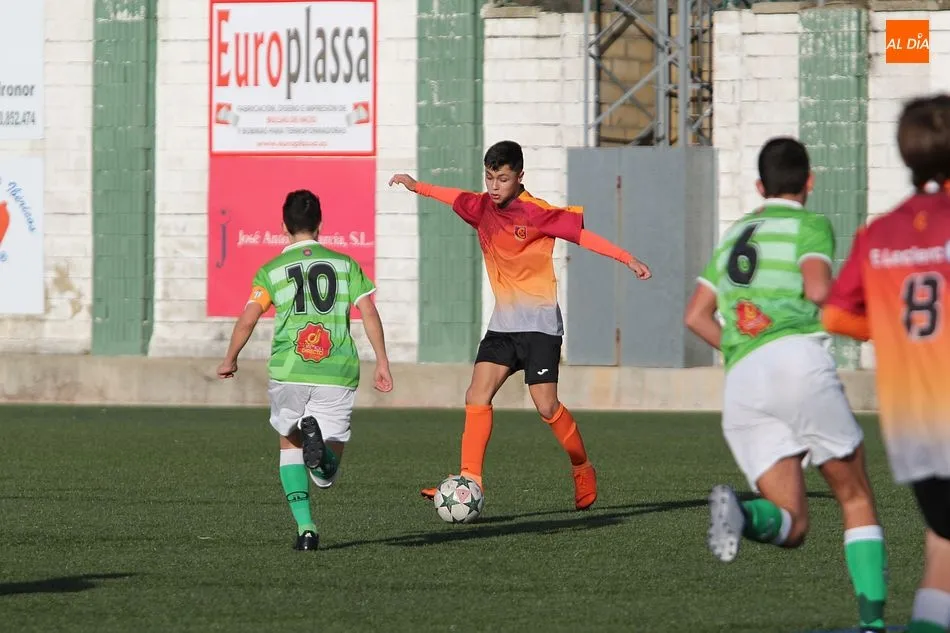 Foto 8 - Cadete y Prebenjam&iacute;n vencen en una variada jornada en el Municipal