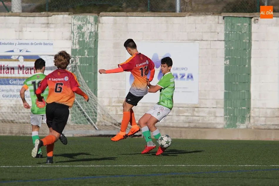 Foto 5 - Cadete y Prebenjam&iacute;n vencen en una variada jornada en el Municipal