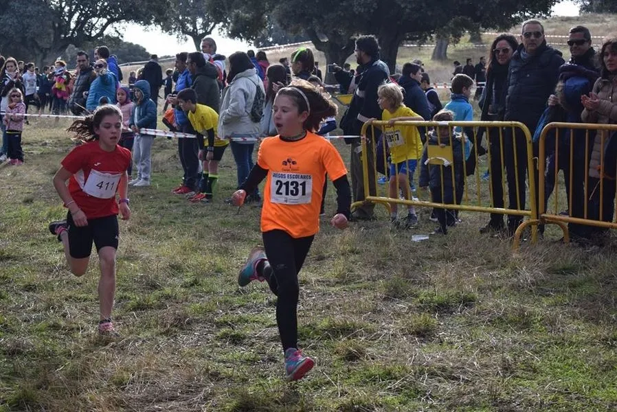 Foto 11 - Jos&eacute; Manuel Hern&aacute;ndez y Noelia Acero, vencedores en la III Carrera Popular&nbsp;Taurina  