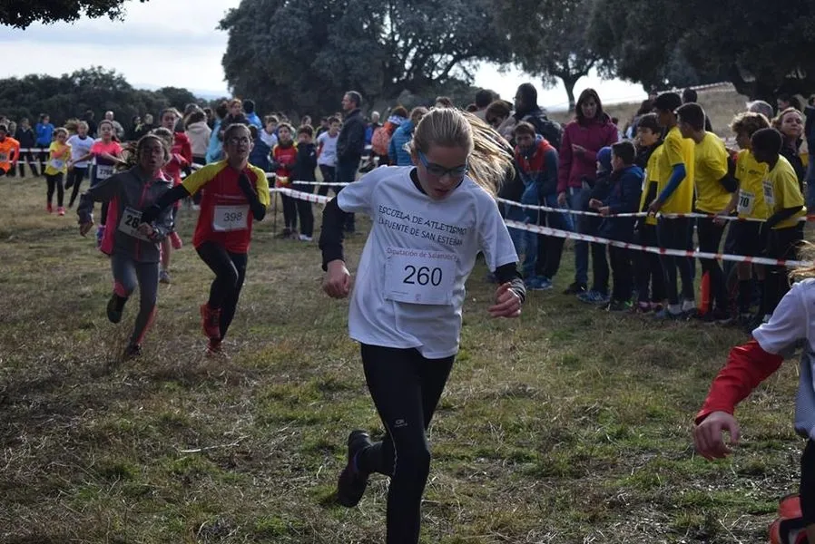 Foto 10 - Jos&eacute; Manuel Hern&aacute;ndez y Noelia Acero, vencedores en la III Carrera Popular&nbsp;Taurina  