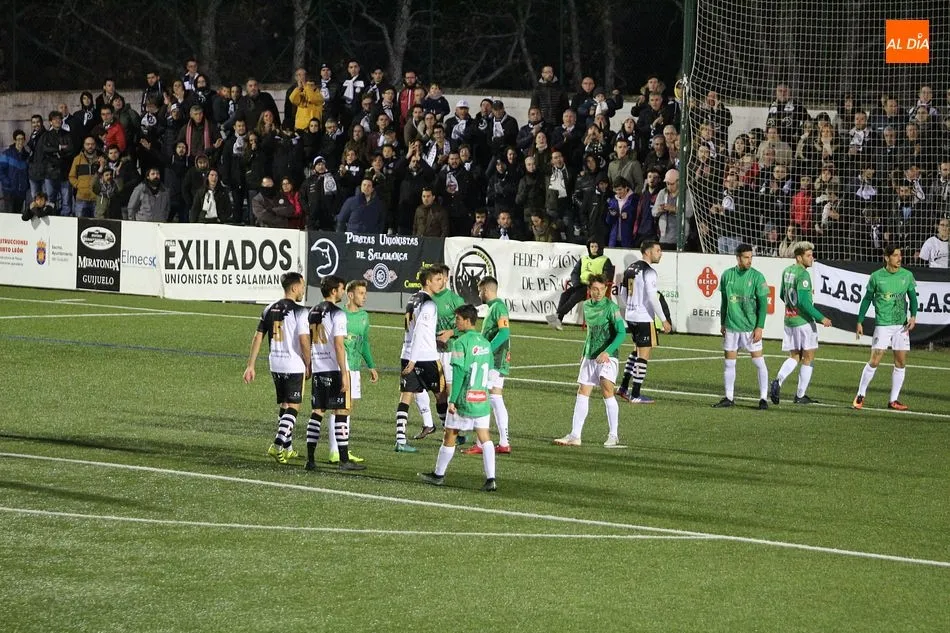Foto 7 - Unionistas se convierte en el primer equipo en derrotar al Guijuelo en casa (0-1)