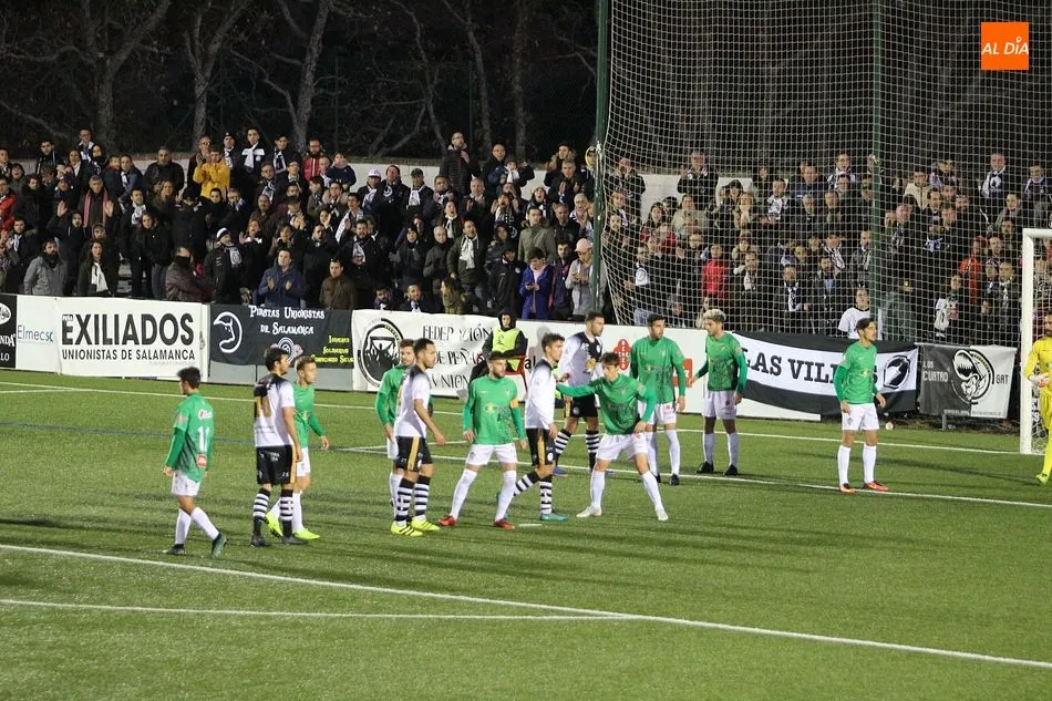 Foto 5 - Unionistas se convierte en el primer equipo en derrotar al Guijuelo en casa (0-1)
