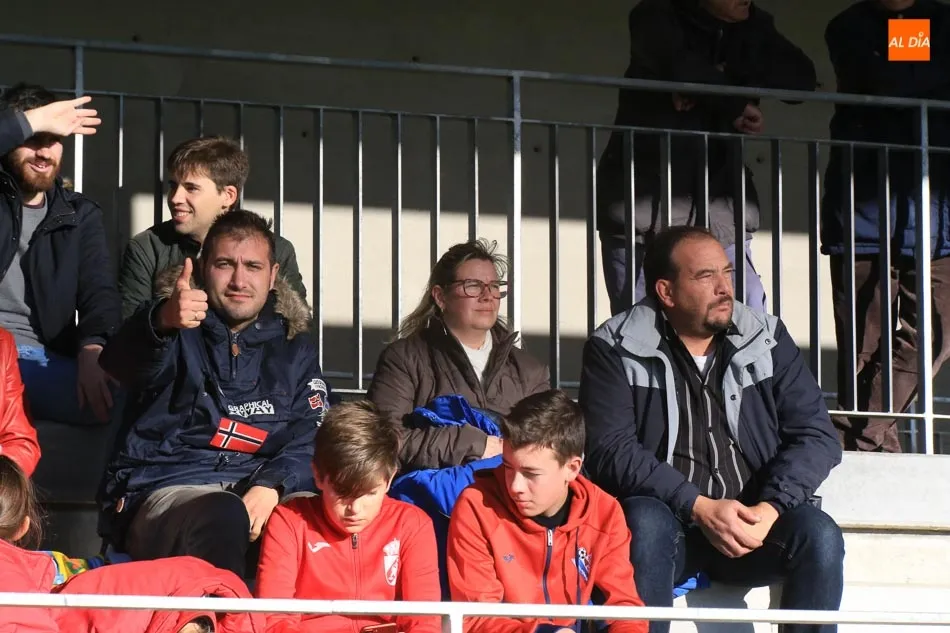 Foto 4 - El Salamanca FF cae goleado ante un temible Tac&oacute;n (0-4)