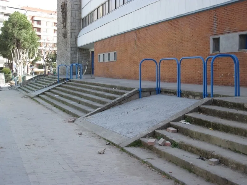 Pabellón de La Alamedilla