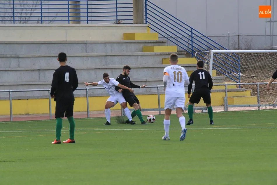 Foto 7 - El Salamanca UDS &lsquo;B&rsquo; sigue al acecho del liderato tras ganar al Onzonilla (0-3)  