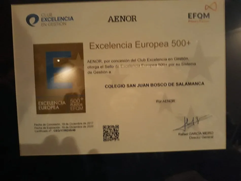 Foto 3 - El colegio San Juan Bosco, galardonado con el reconocimiento a la Excelencia Europea 500 +  