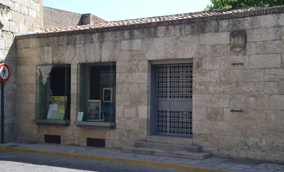 La Oficina de las Puertas de Amayuelas abrirá de nuevo durante el Puente  