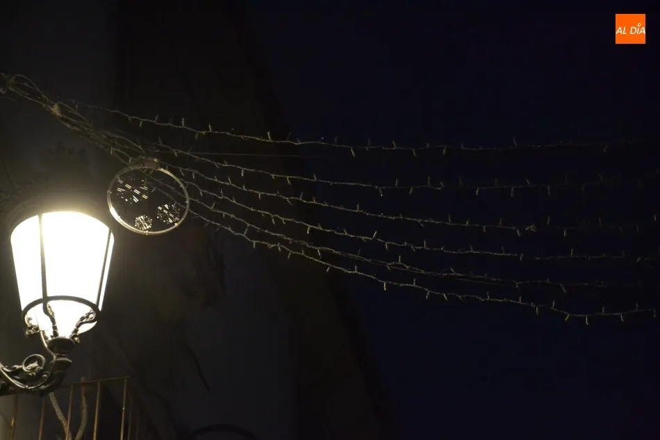 Foto 10 - &Uacute;ltimos remates a la iluminaci&oacute;n navide&ntilde;a, que trae novedades en varios puntos del centro  