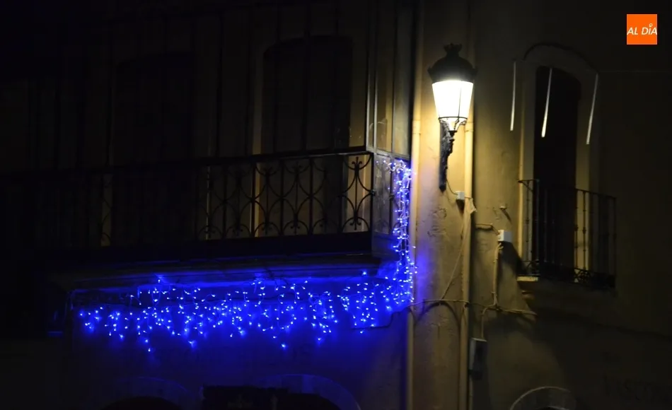 Foto 7 - &Uacute;ltimos remates a la iluminaci&oacute;n navide&ntilde;a, que trae novedades en varios puntos del centro  
