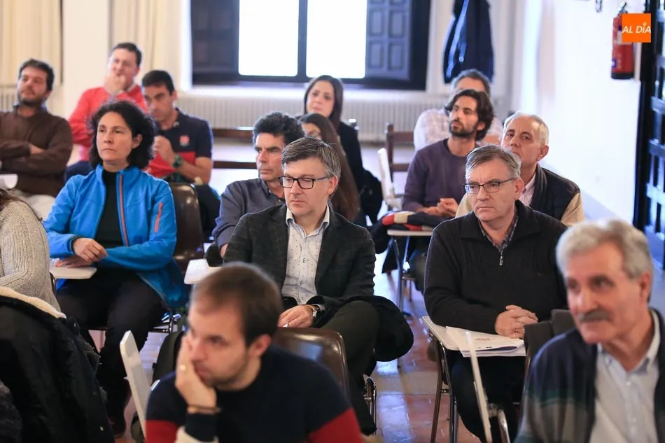 Foto 3 - En marcha 18 proyectos de investigaci&oacute;n orientados al desarrollo e innovaci&oacute;n del sector...