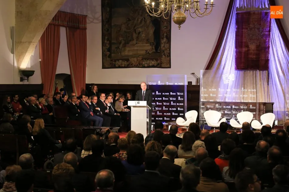 La región celebra los 40 años de la Carta Magna  