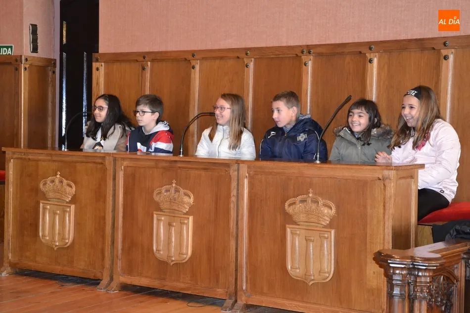 Foto 5 - Ni&ntilde;os de San Francisco toman el control del Ayuntamiento  