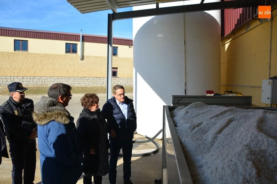 Foto 3 - M&aacute;s de 2.000 toneladas de sal y 25 quitanieves para afrontar la campa&ntilde;a invernal en Salamanca  
