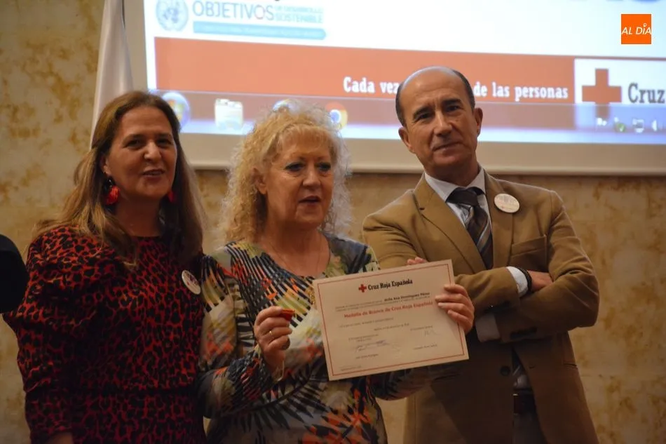 Foto 8 - Emotivo homenaje de Cruz Roja a sus colaboradores  