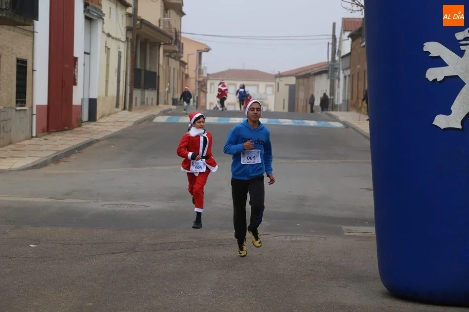 Foto 10 - &Eacute;xito de la I Carrera del Turr&oacute;n de Babilafuente