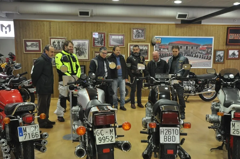 Foto 2 - Cerca de 2.000 visitantes pasan por el Museo de la Moto de Santa Marta en tres meses