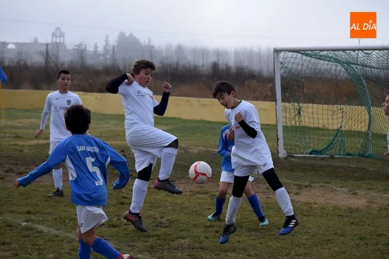 El Alevín B del Alba de Tormes CF consigue un merecido triunfo ante el San Agustín B