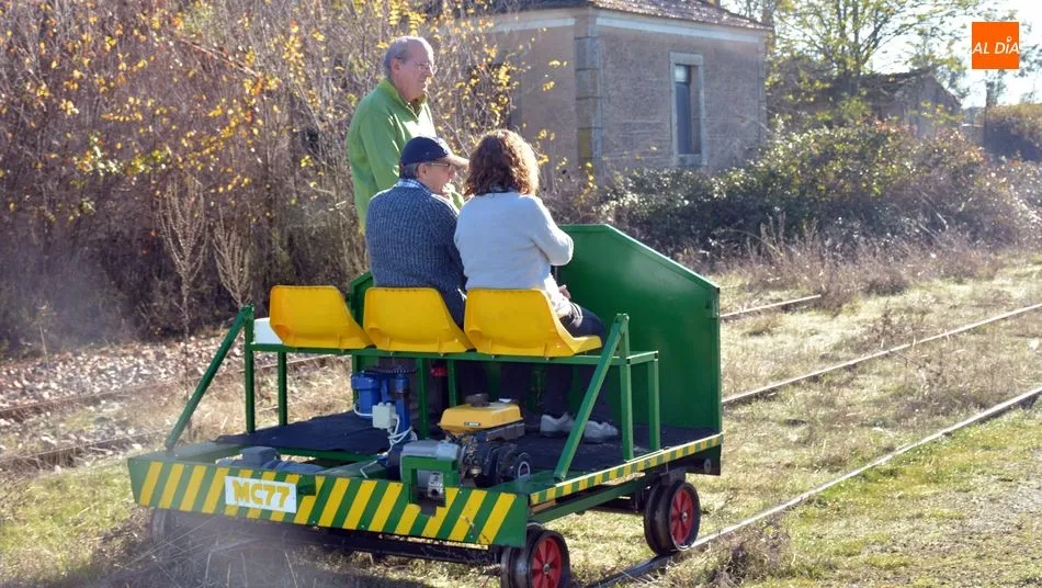 Foto 3 - Tod@v&iacute;a reivindica la recuperaci&oacute;n de las infraestructuras de la v&iacute;a f&eacute;rrea del Duero
