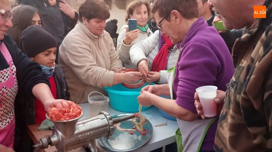 Foto 9 - Sobradillo se suma a las jornadas dedicadas a la matanza tradicional  