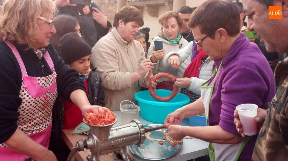 Foto 7 - Sobradillo se suma a las jornadas dedicadas a la matanza tradicional  