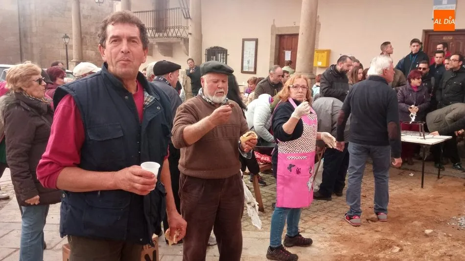 Foto 4 - Sobradillo se suma a las jornadas dedicadas a la matanza tradicional  