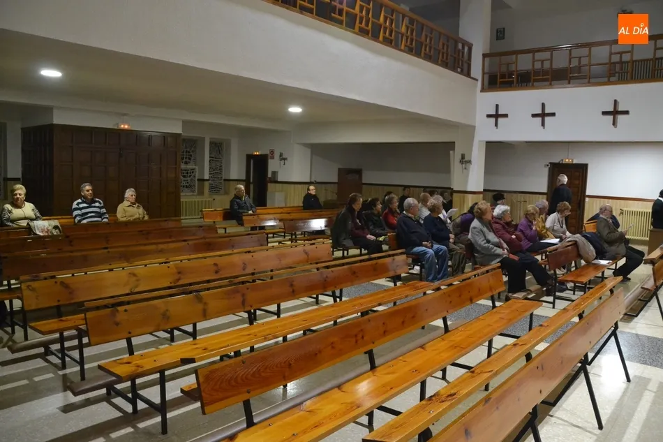 Foto 8 - El Coro de San Andr&eacute;s anima la Vigilia del Movimiento Familiar Cristiano  