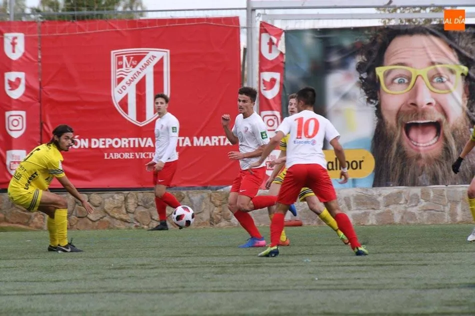Partido del Santa Marta ante el Bupolsa. / Alberto Martín