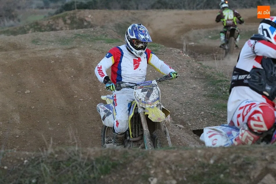 Foto 9 - Las motos se preparan para la gran quedada de ma&ntilde;ana