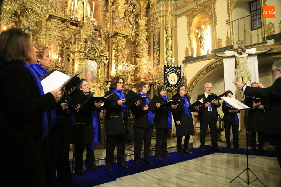 Foto 5 - El Coro de Vera Cruz culmina el Centenario del Voto Inmaculista de Salamanca con un concierto  