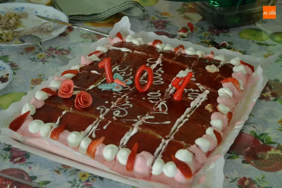 Foto 2 - Mar&iacute;a Luisa Pav&oacute;n Gallego cumple 107 a&ntilde;os  