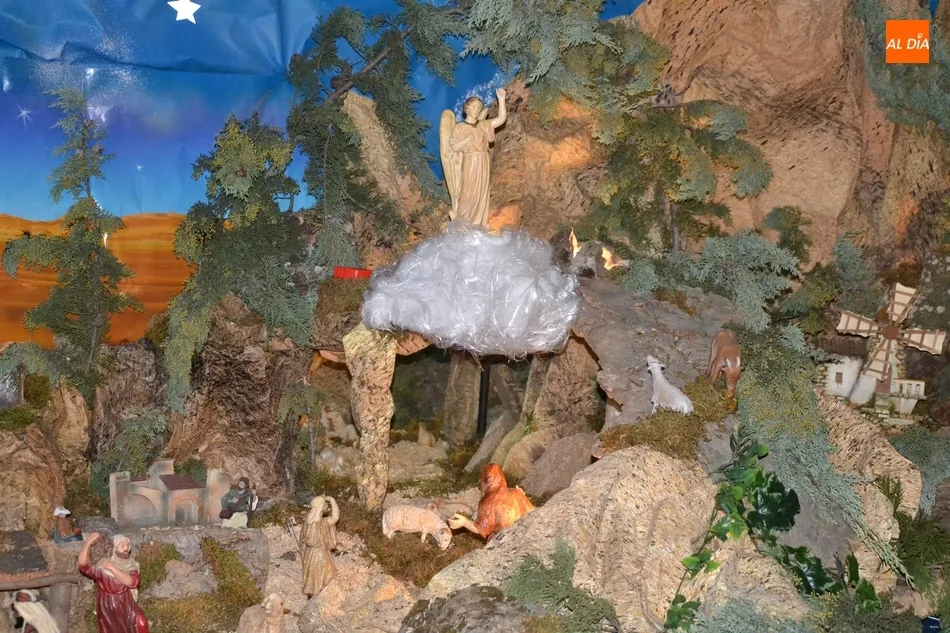 Foto 9 - La Residencia San Jos&eacute; ya tiene listo su gigantesco bel&eacute;n navide&ntilde;o  