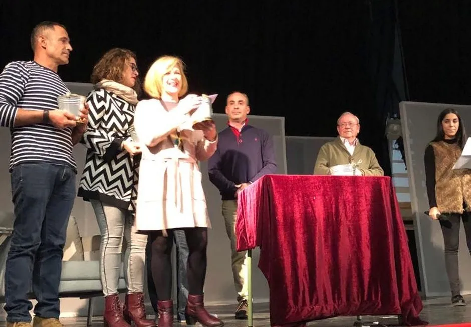 Momento de la entrega de premios.