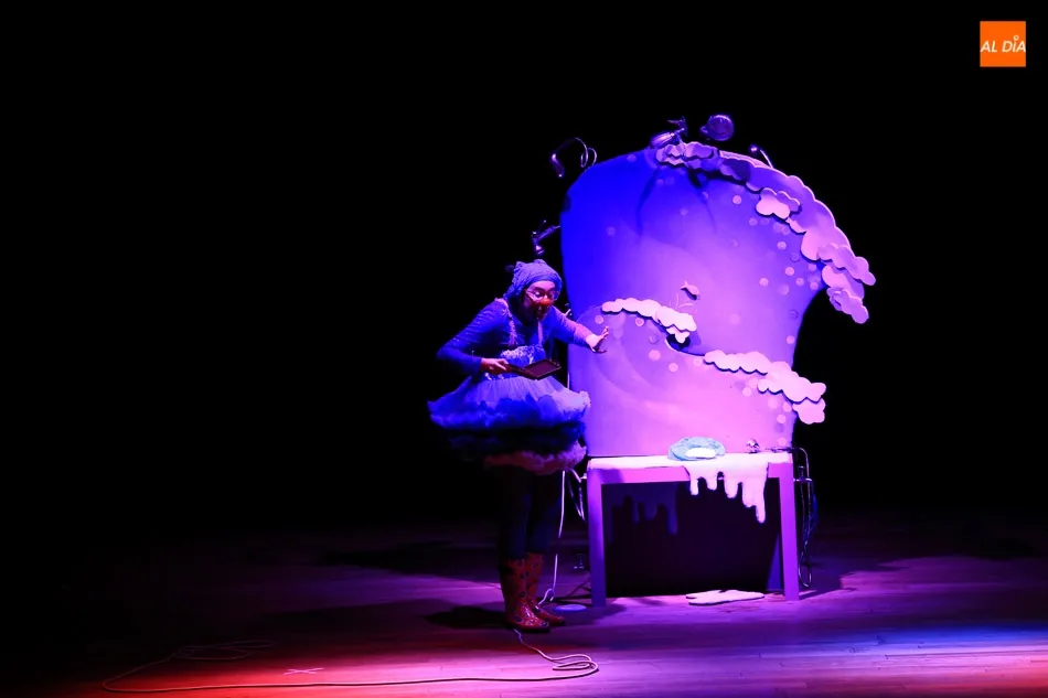 Foto 8 - El teatro infantil &lsquo;&iexcl;Hasta las gotas!&rsquo; pone el broche final al II &lsquo;Encuentro de Payasas&rsquo;  